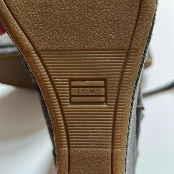 TOMS Grey Highwedge Desert Ankle Boots. Size 7 - Picture 3 of 6